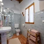 Traditionelle Steinfinca Mit Spielbereich, Babybett, Waschmaschine, Liegen * Barban