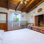 Holiday home Traditionelle Steinfinca Mit Spielbereich, Babybett, Waschmaschine, Liegen