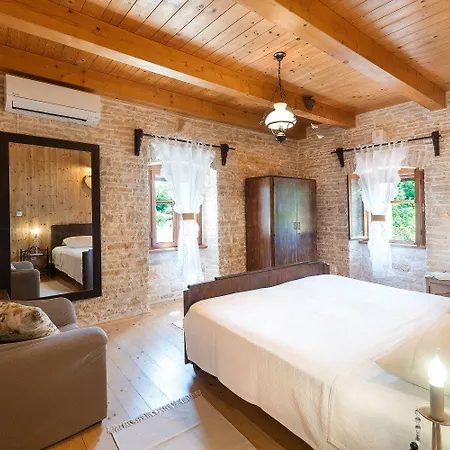 Σπίτι διακοπών Traditionelle Steinfinca Mit Spielbereich, Babybett, Waschmaschine, Liegen