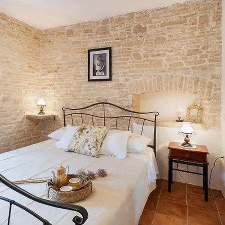 Traditionelle Steinfinca Mit Spielbereich, Babybett, Waschmaschine, Liegen Holiday home