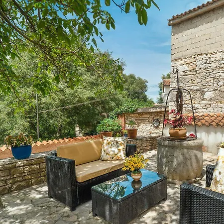 Traditionelle Steinfinca Mit Spielbereich, Babybett, Waschmaschine, Liegen Σπίτι διακοπών *